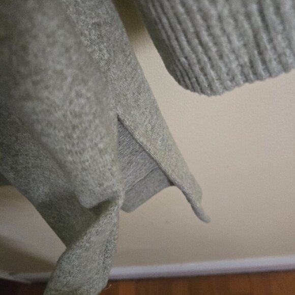 Maeve By Anthropologie Oversized Cowl Neck Bishop Sleeve Tunic Sweater Size M - Picture 6 of 9